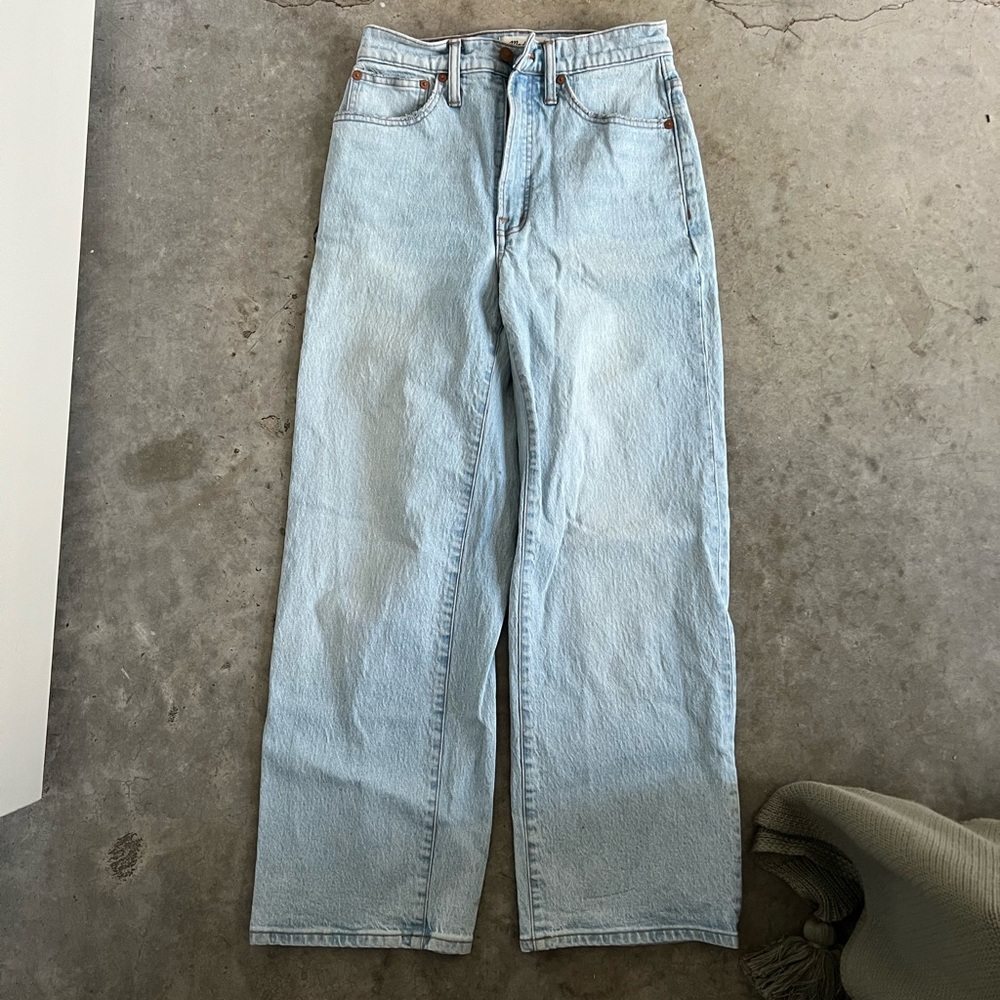 Madewell “Perfect Vintage Wide-Leg Crop Jean” Light Wash in Size 25